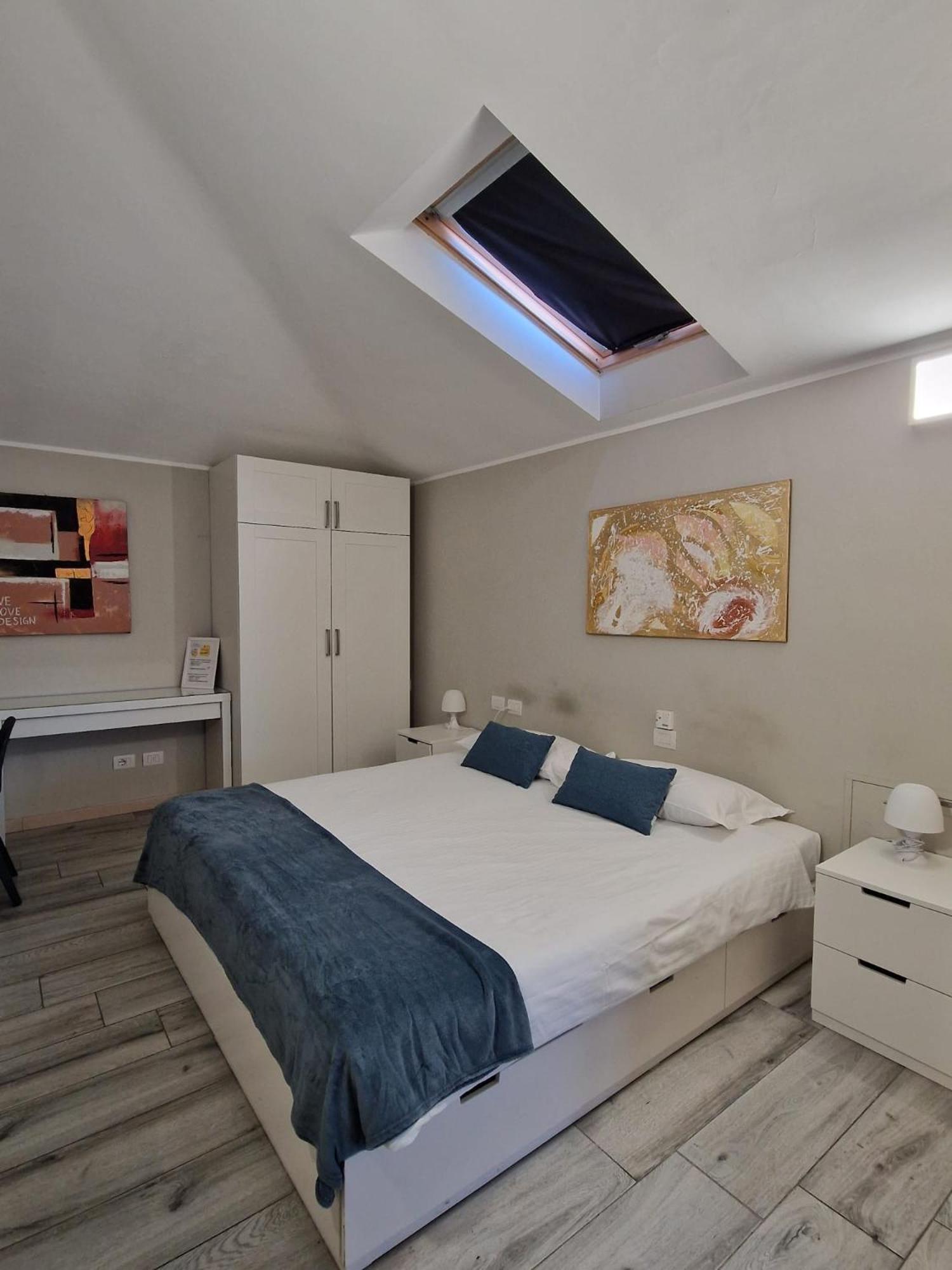 Hotel Bgy Airport House Grassobbio Zimmer foto